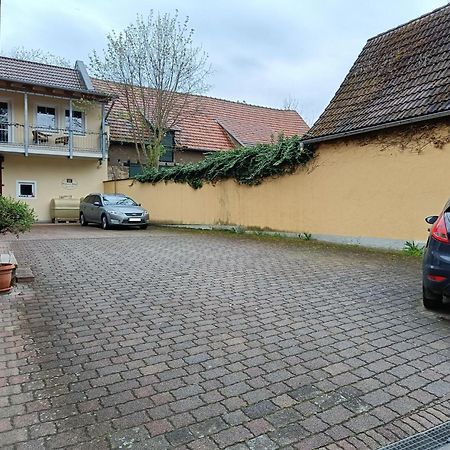 Weingut Weinstube Weinhotel Wolf Harxheim Extérieur photo