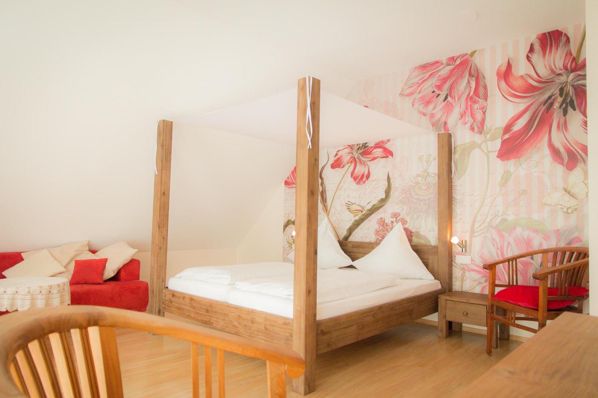 Weingut Weinstube Weinhotel Wolf Harxheim Extérieur photo